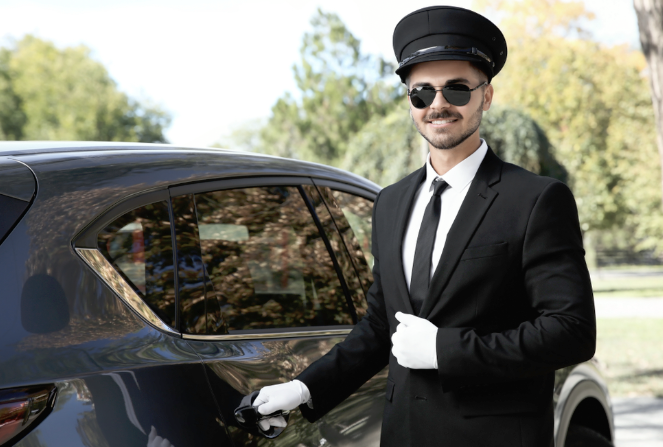 Experience True Luxury with a Chauffeur Service in Miami