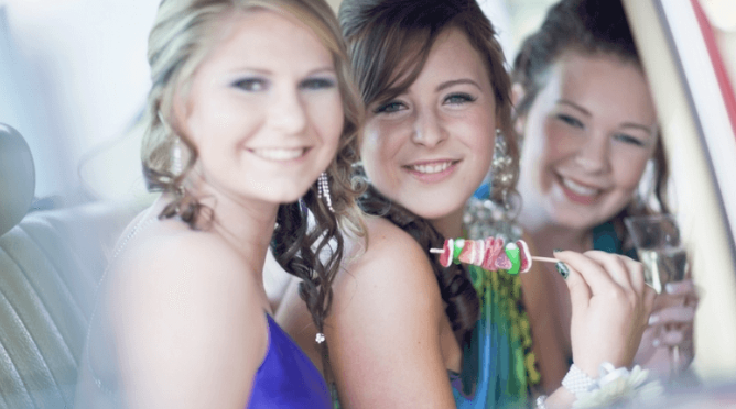 Prom Transport Ideas to Make Your Night Unforgettable