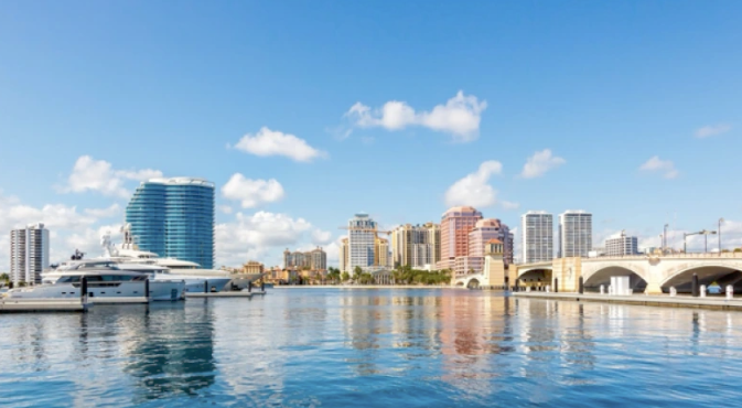 Top Reasons to Book a Car Service in West Palm Beach for Stress-Free Travel