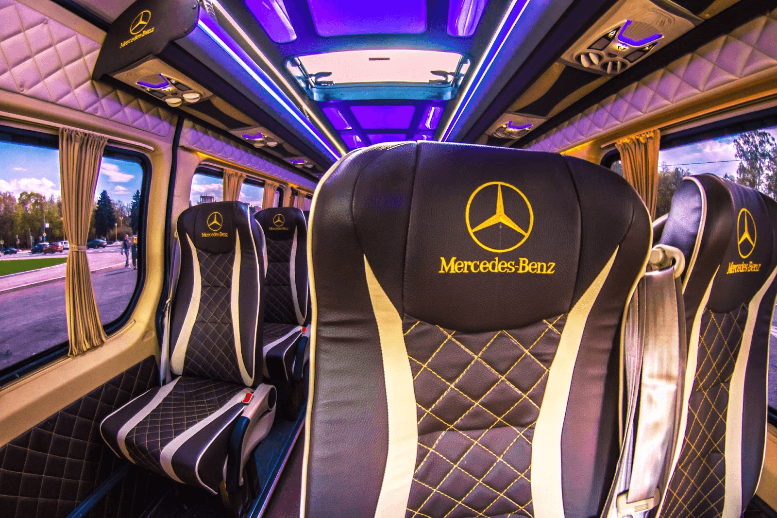 Mercedes benz sprinter van limo