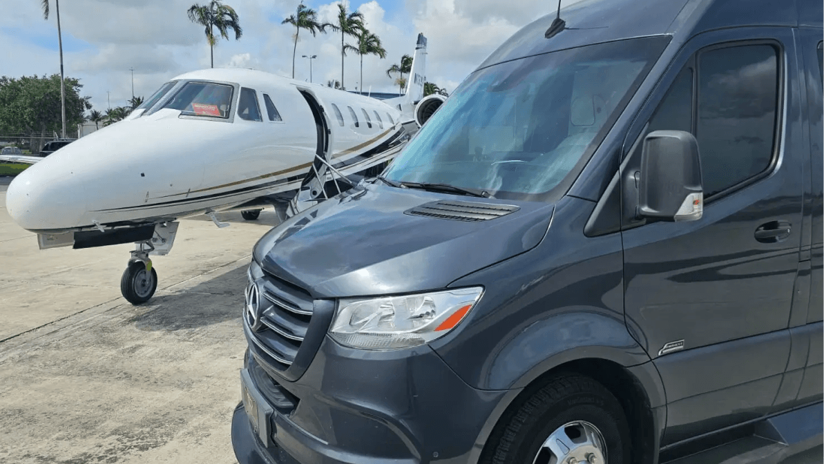 How to Book a Luxury Transfer from Miami Airport to Your Cruise Port